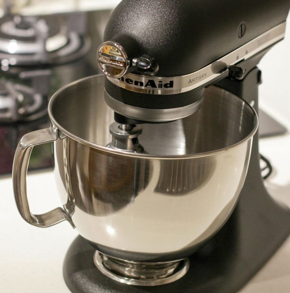 electric cooking pots